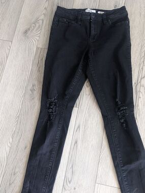 YMI Black Distressed Skinny Jeans Size 9/29